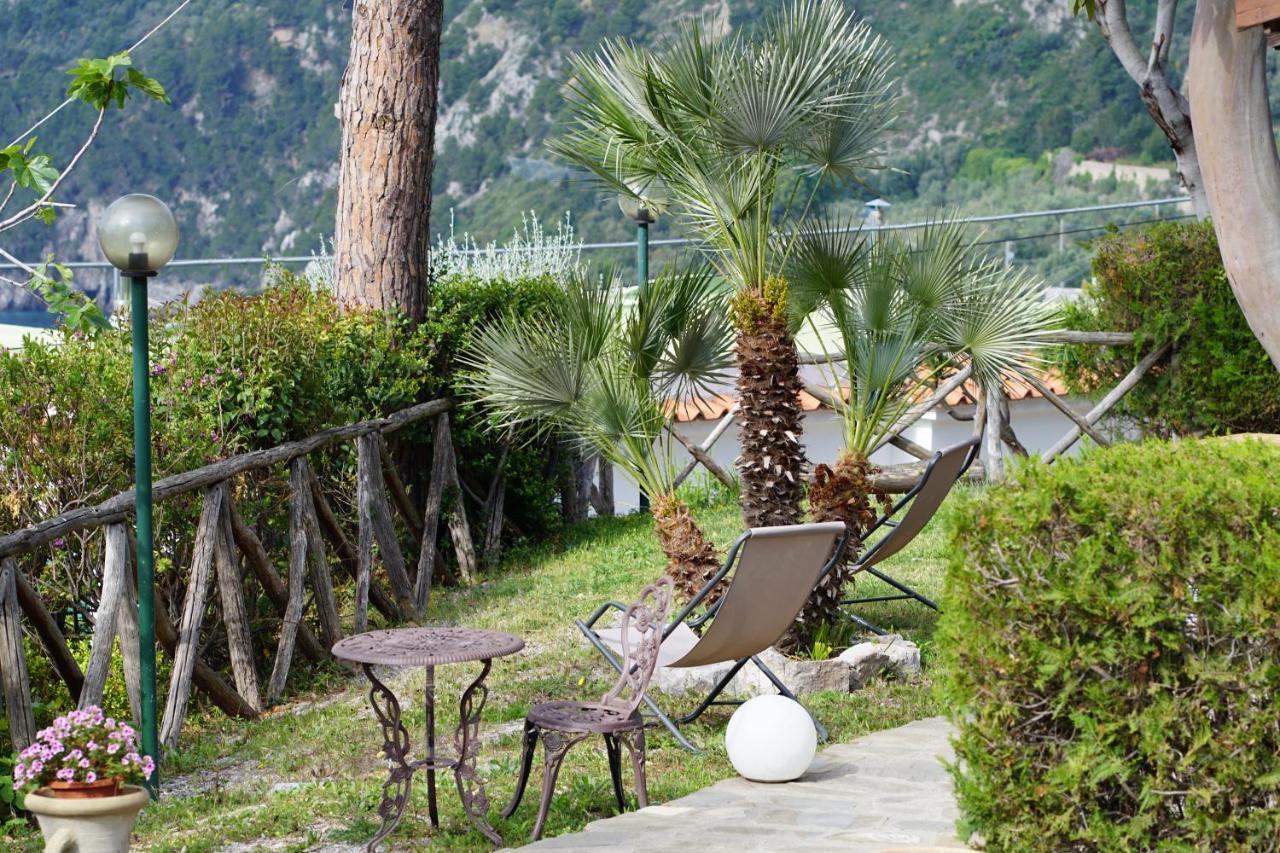 Villaggio Syrenuse Residence Massa Lubrense Exterior photo