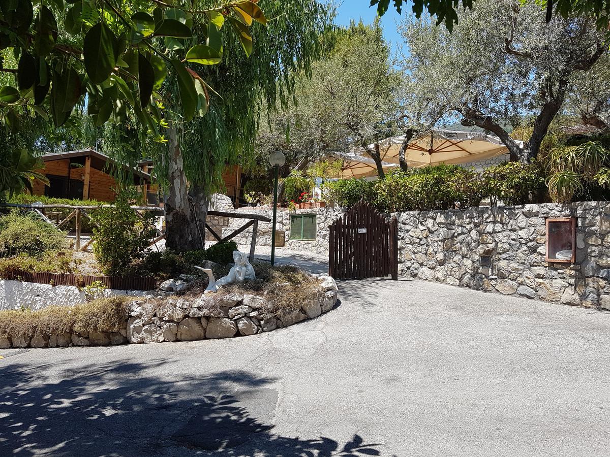 Villaggio Syrenuse Residence Massa Lubrense Exterior photo
